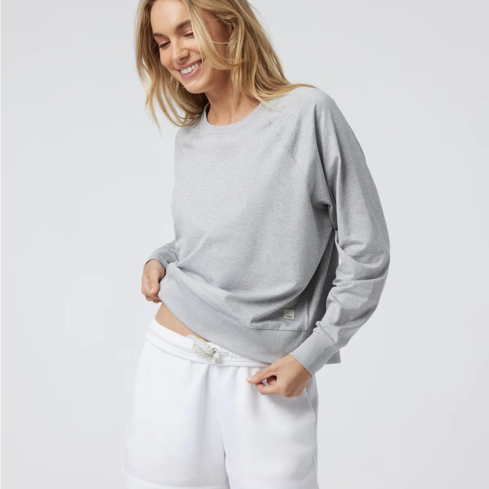❤️ Vuori Long-Sleeve Halo Crew Sweatshirt